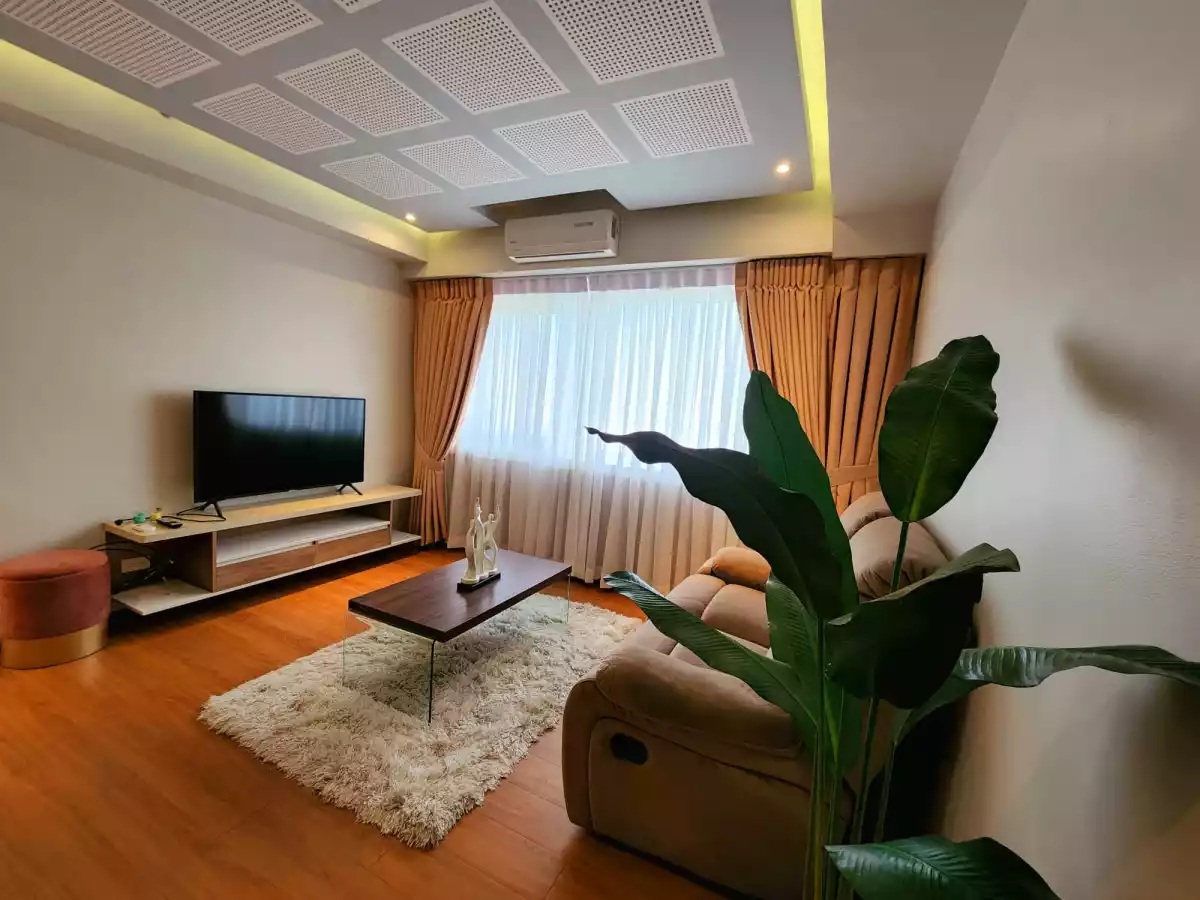 Fully-furnished 1BEDROOM in Grand Cenia Residences with Parking For Sale  - photo 3