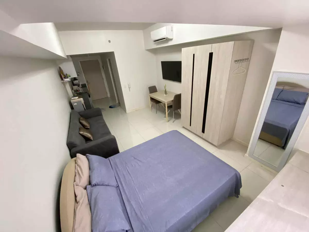 Open photo 16 of 22 — HIGH END STUDIO UNIT CONDOMINIUM