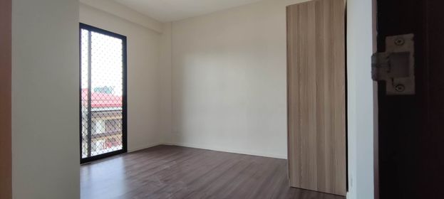 Open photo 15 of 21 — Titled Property