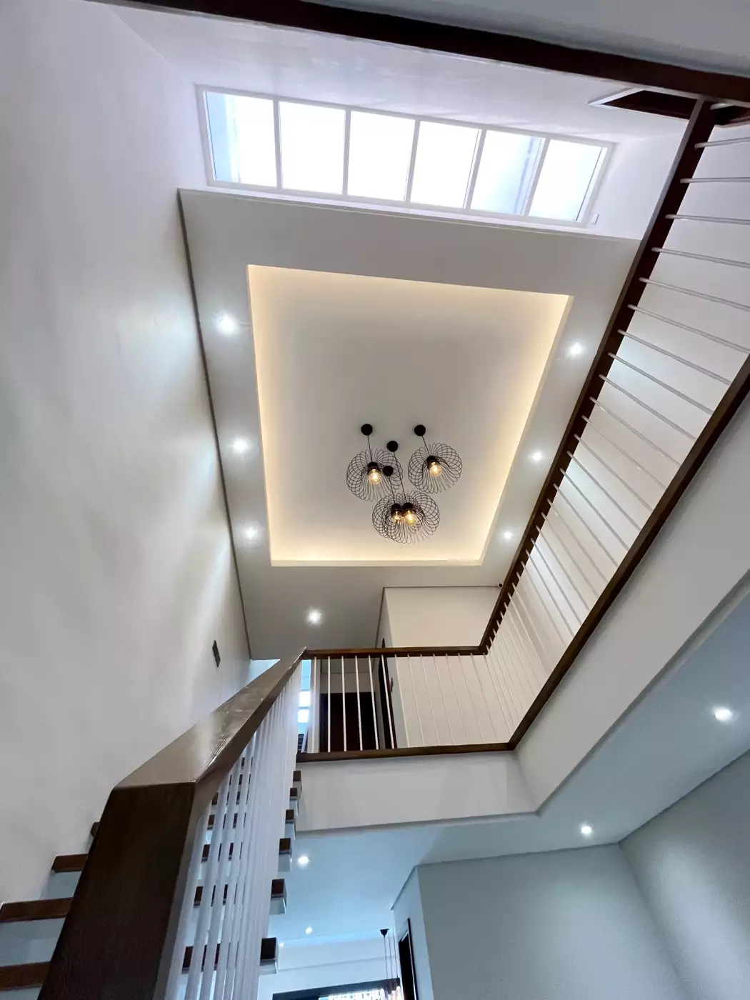 BRAND NEW 3 STOREY MODERN TOWNHOUSE  - photo 6