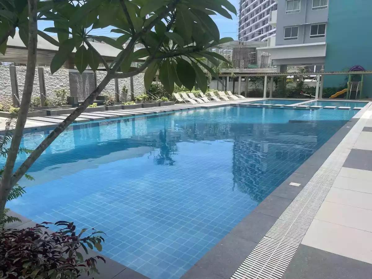 Open photo 16 of 25 — Unbeatable Investment Opportunity! This Airbnb-ready, 1-bedroom condominium unit in Bacolod's Mesavirre Garden Residences is fully furnished and ready to generate rental income