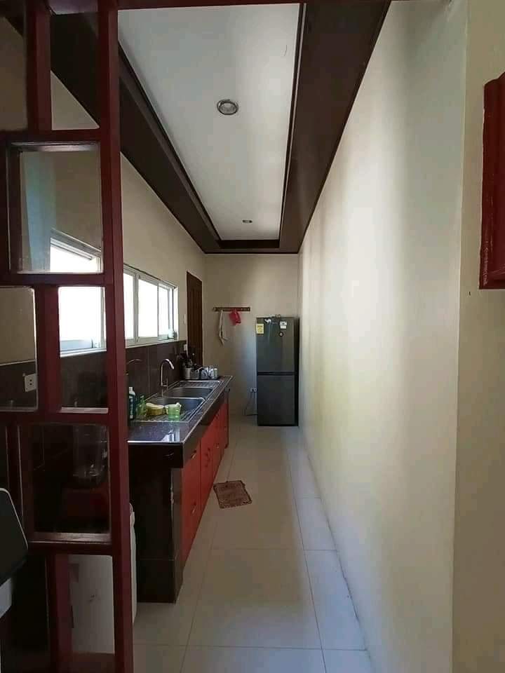 Fully-furnished 3 Bedroom House and Lot for rent - photo 4