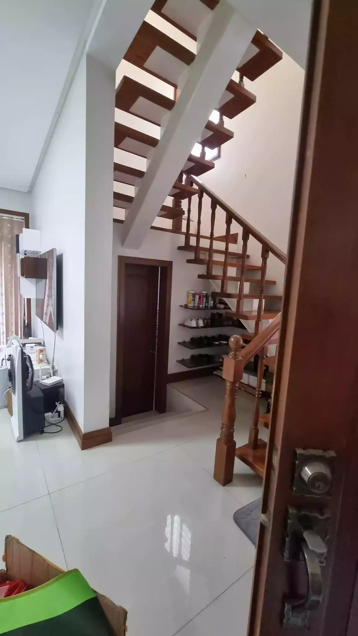 House and Lot for Sale at Casa Rosita Midland — House and Lot in R. Arcenas Street, Cebu City, Cebu — Photo 4