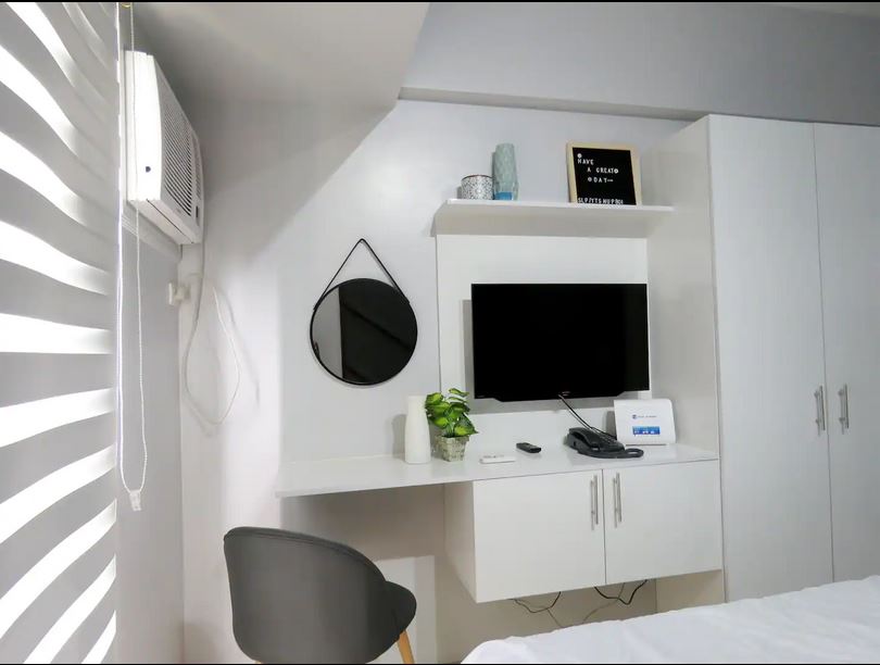 Chic Studio Unit for rent in Avida Riala - photo 6