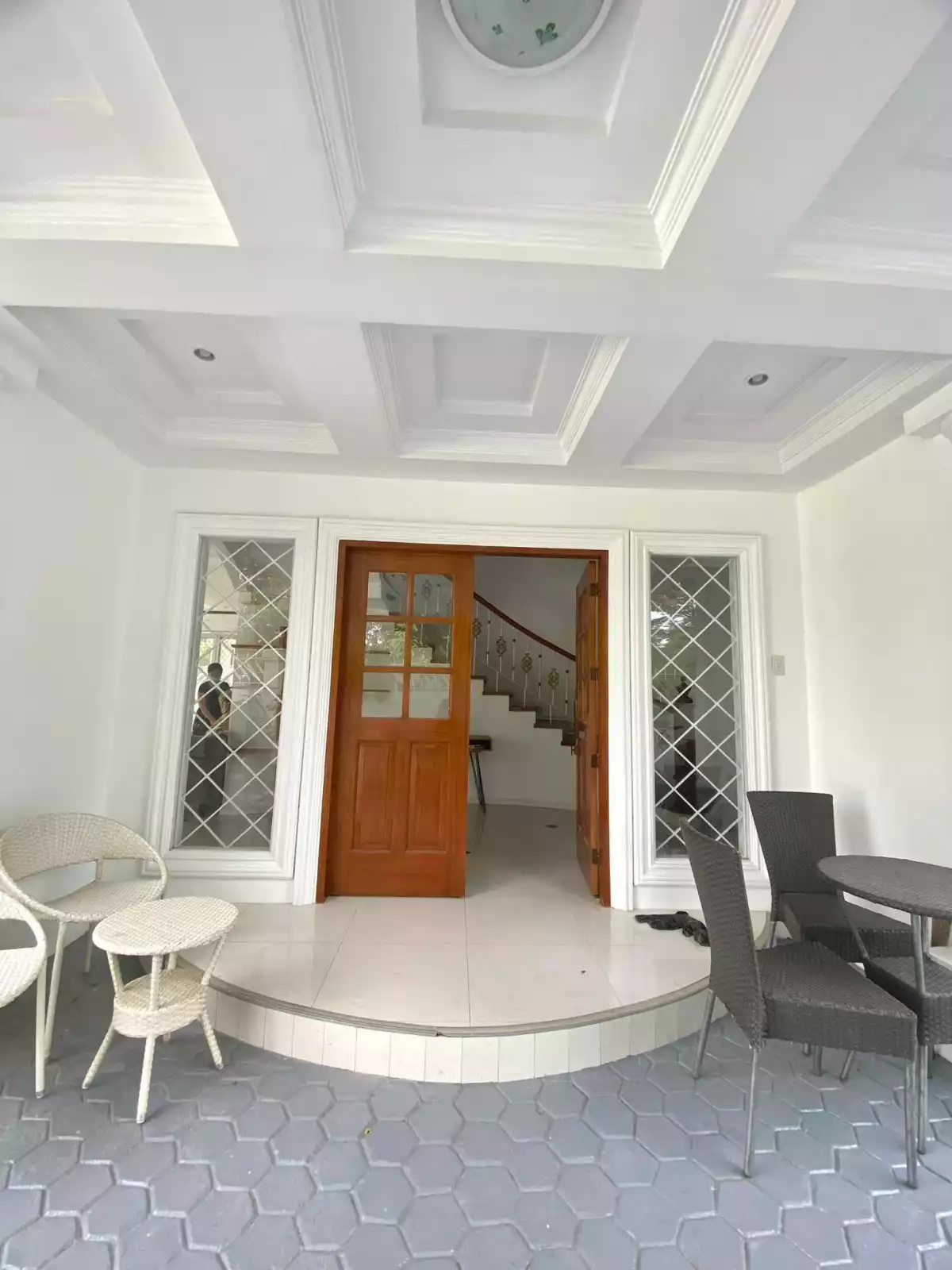 House and Lot with SWIMMING POOL in Greenwoods Subdivision - photo 6