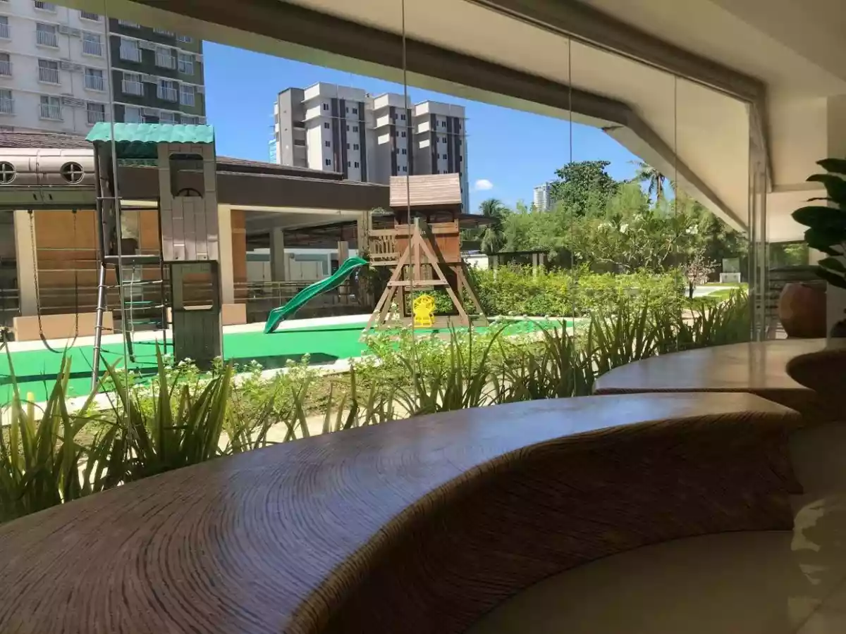 1 Bedroom @ Bamboo Bay - photo 4