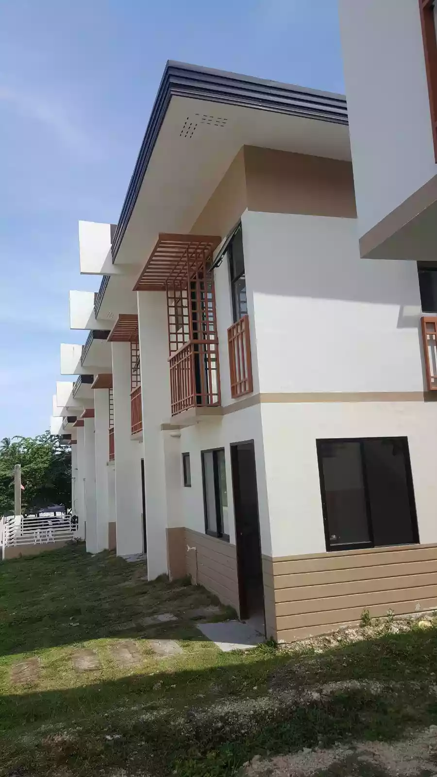 TOWNHOUSE IN CASA MIRA SOUTH NAGA FOR RENT !!! — Townhouse in Cebu, Philippines — Photo 6