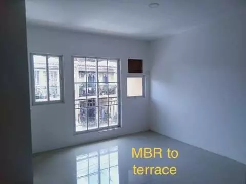 Open photo 14 of 21 — Townhouse for sale in Sta Monica Talisay walking distance from the Talisay City Hall SRP