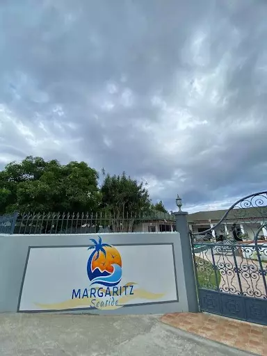 Margaritz Seaside Rental