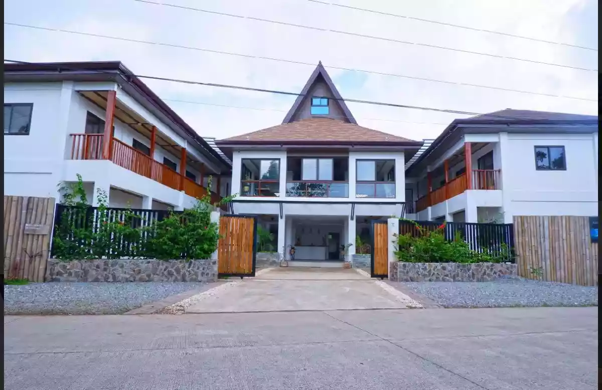 85M Brand New Boutique Hotel, Fully Furnished 22 rooms-2storey and an attic with loft of 60sqm @ Panglao,Bohol