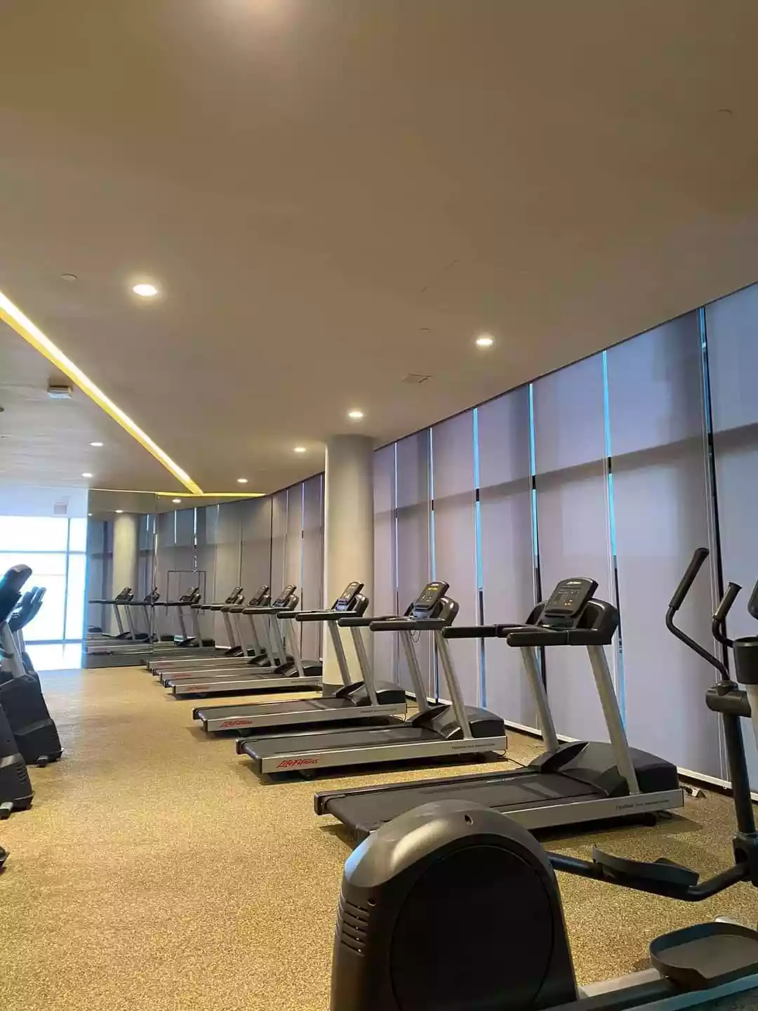 FULLY FURNISHED STUDIO UNIT - MANDANI BAY — Studio in F.E. Zuellig Avenue, Mandaue City, Philippines — Photo 7