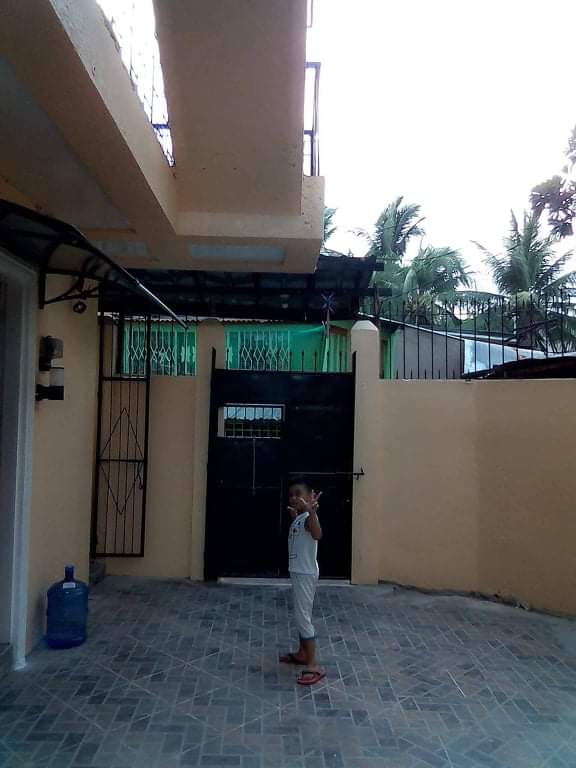 House and Lot For Sale - photo 3