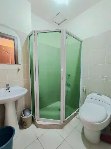 FOR RENT 1BR SEMI-FURNISHED UNIT at Ridgewood Towers — 1 Bedroom in Carlos P. Garcia Avenue, Taguig, Metro Manila — Photo 6
