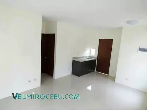 Bungalow House and Lot For Sale — House and Lot in Minglanilla, Cebu, Philippines — Photo 3