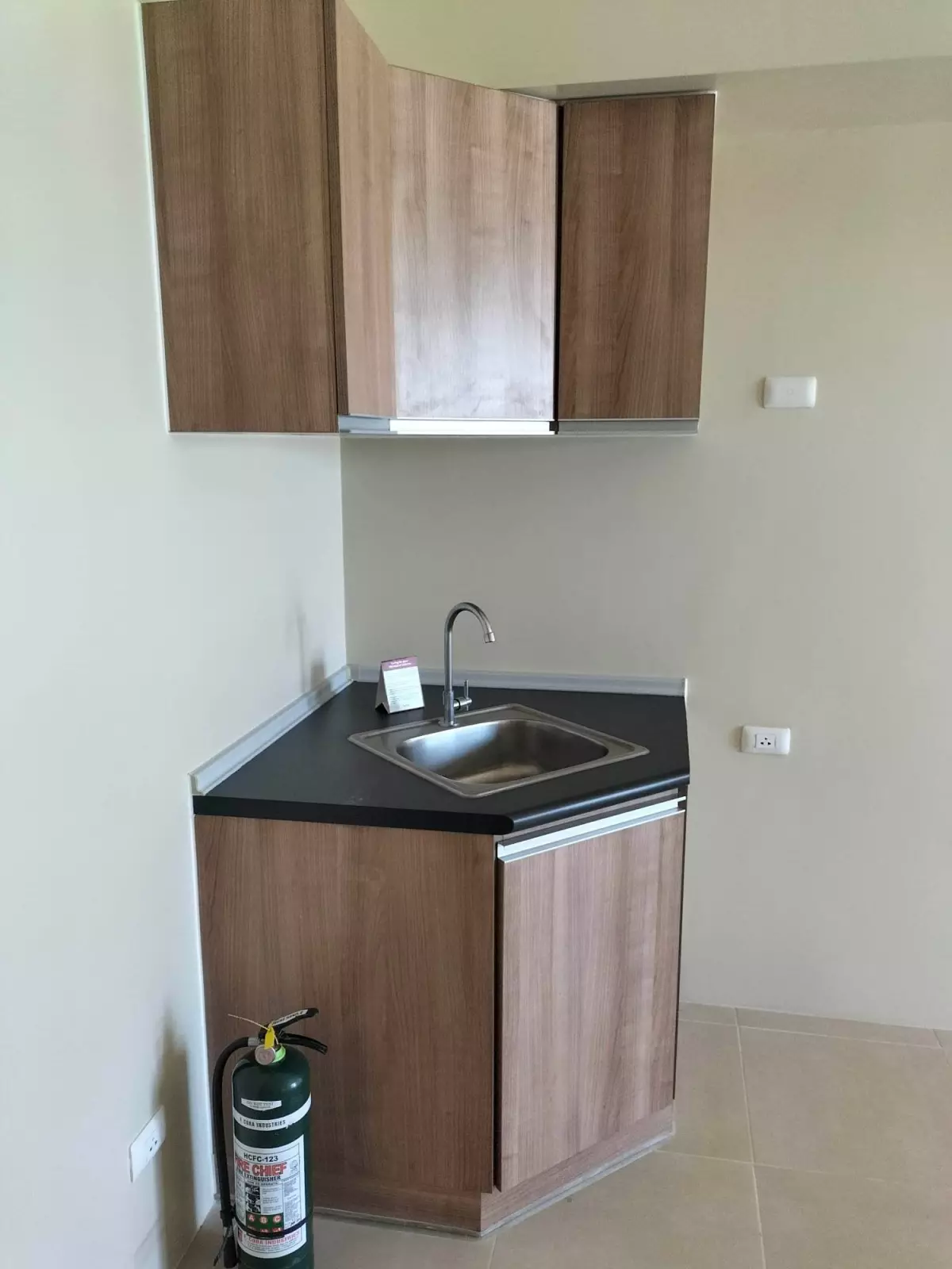 For Sale Studio Unit Avida Tower 3 - photo 4