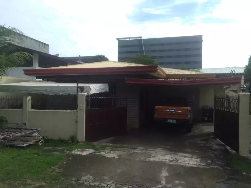 HOUSE AND LOT FOR SALE - photo 2