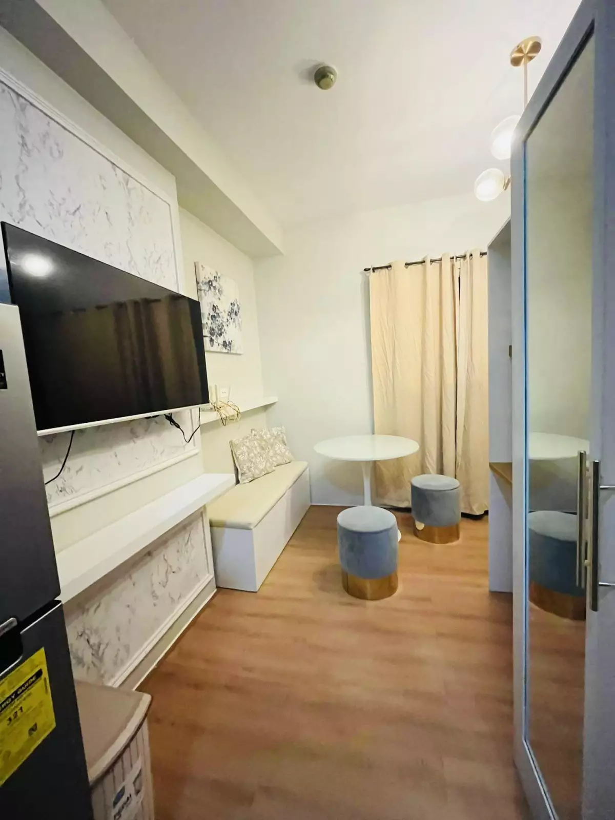 Mivesa — Studio in Salinas Drive Extension, Cebu City, Philippines — Photo 5