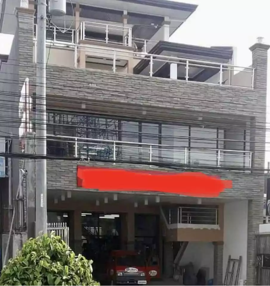 Commercial Buliding For Sale along Matina, Davao City