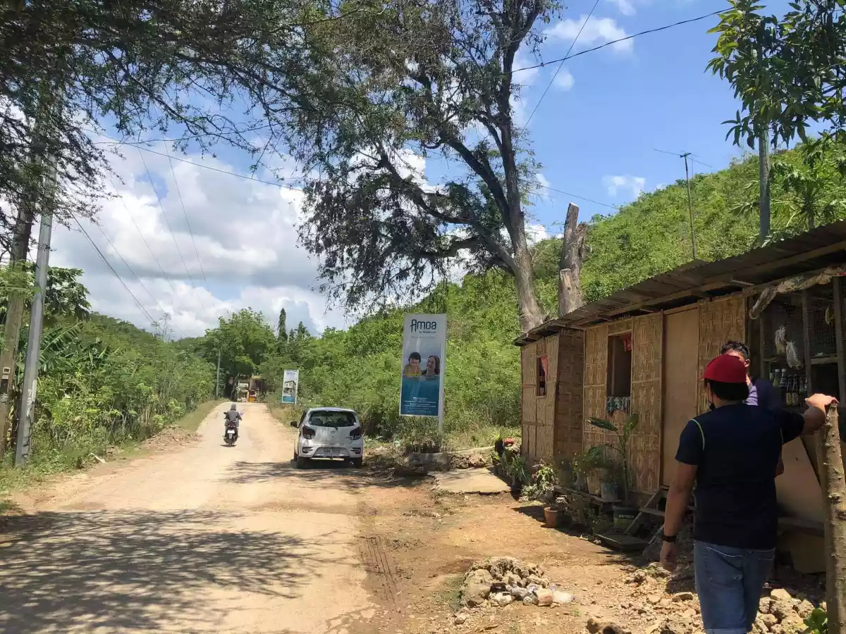 Lot for Sale - Ideal for Subdivision - photo 2