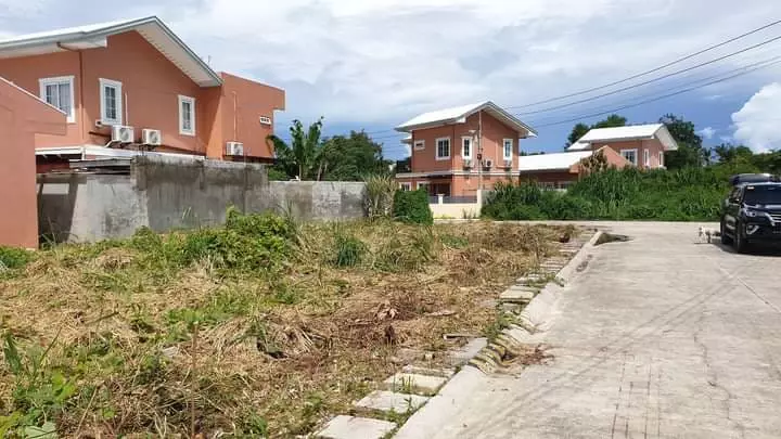 LOT FOR SALE IN CORDOVA!!! — Residential Lot in Maribago, Cordova, Cebu — Photo 4