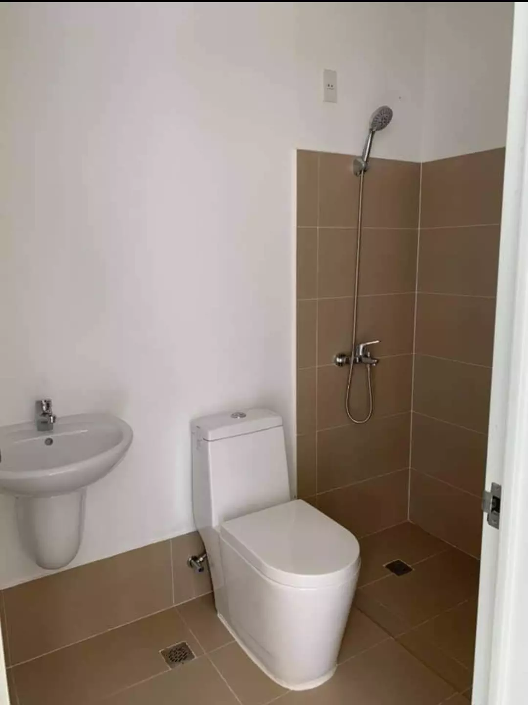 Regent Model House for Rent in Diamond Heights! — House and Lot in Country Homes Road, Buhangin, Davao City — Photo 5