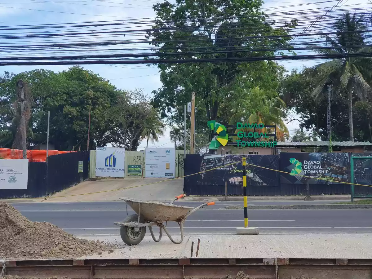 COMMERCIAL LOT — Commercial Lot in Talomo, Davao City, Davao del Sur — Photo 4