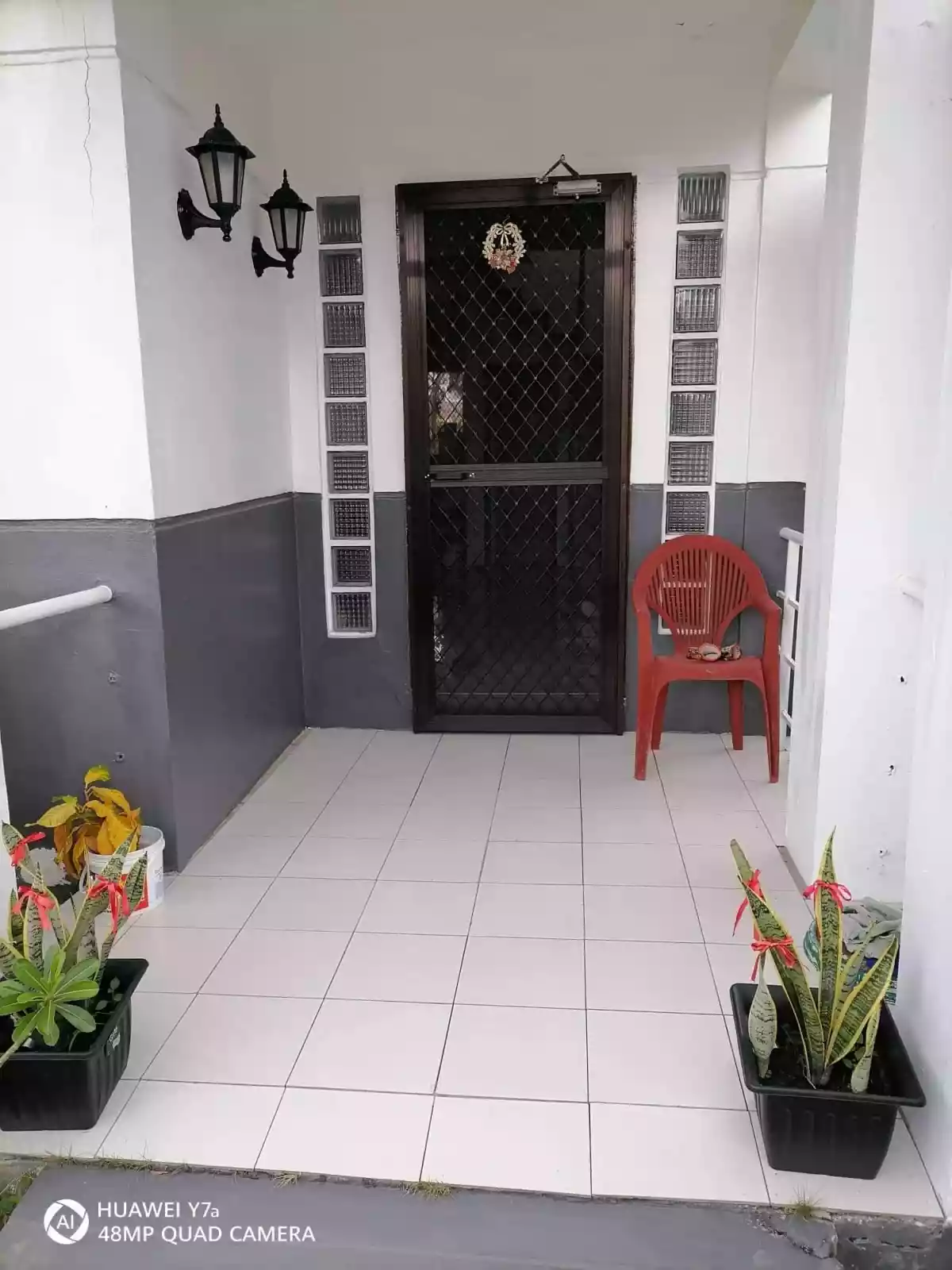 For Sale 2Storey House in Corona Del Mar - photo 2