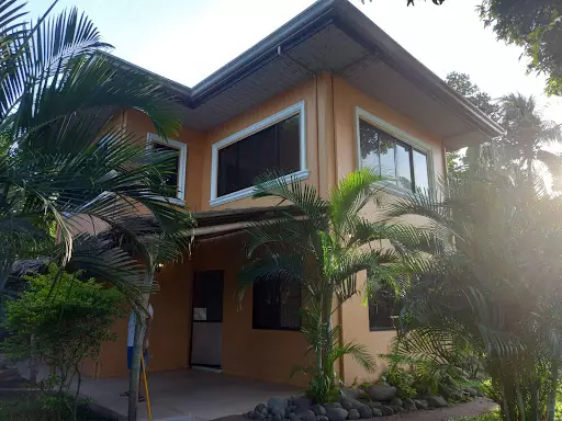 4BR house at Balugo Valencia NegOr
