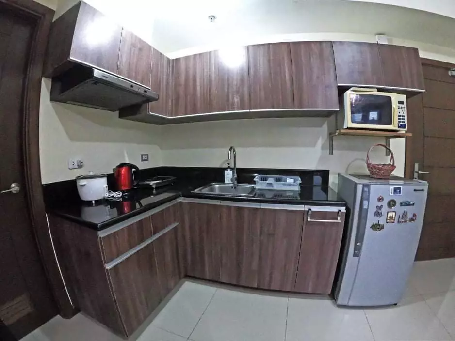 FOR SALE 2BR condo unit in AZALEA PLACE  - photo 4