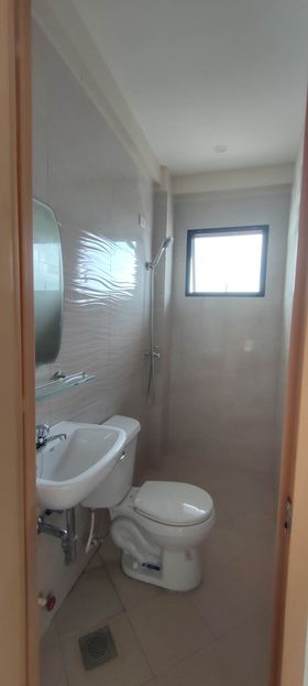 Open photo 14 of 21 — Titled Property