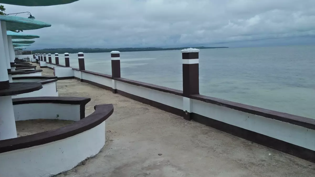 Beach Resort in San Remegio — Beach House / Resort — Photo 3