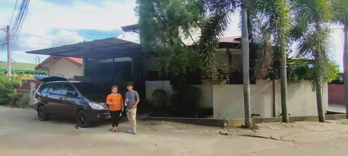 RUSH SALE CORNER CATALUNAN GRANDE NEAR HIGHWAY (BRATO NA KAAYO)