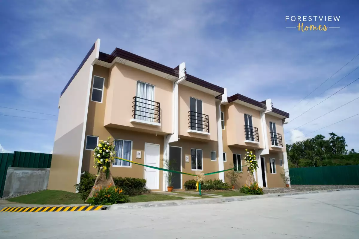 Finished Unit House and Lot for ASSUME — Townhouse in Carcar City, Cebu, Philippines — Photo 2