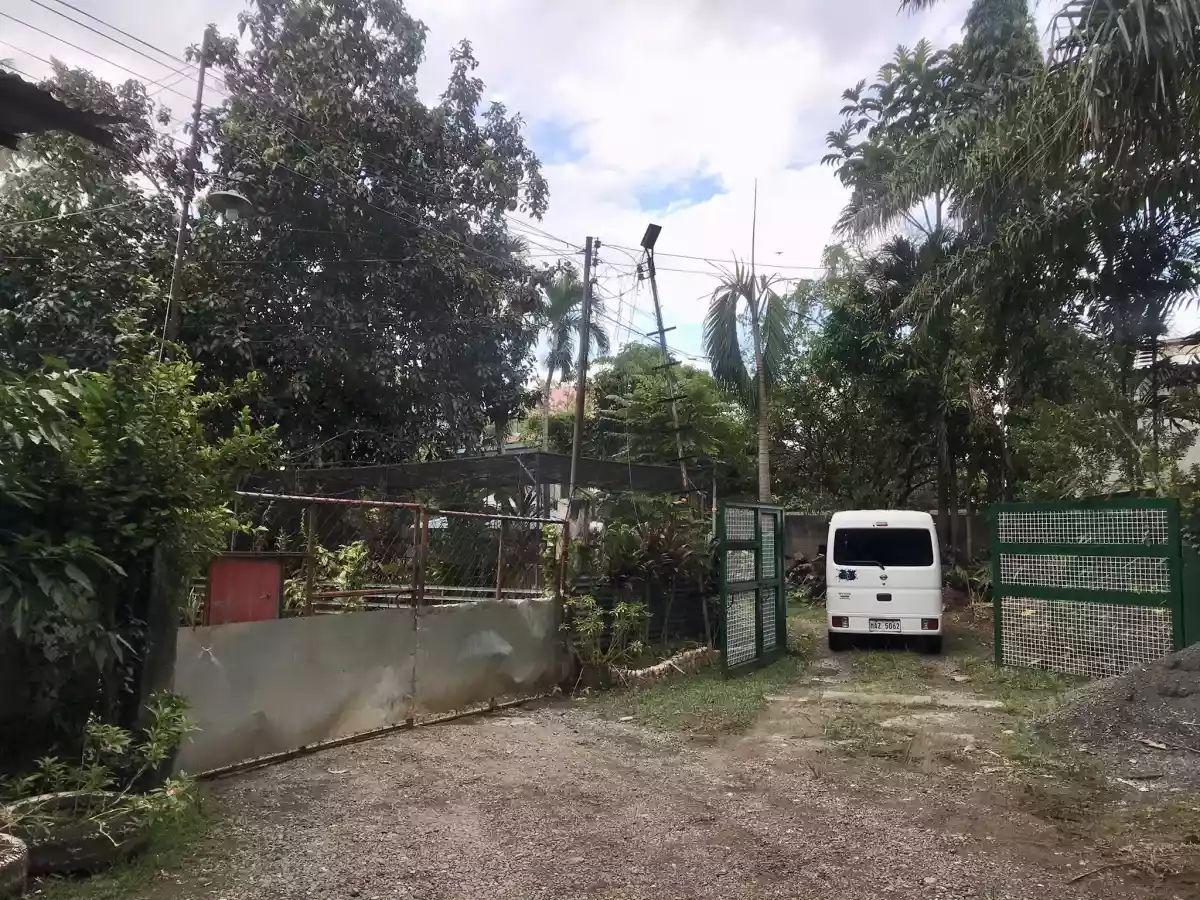 HOUSE AND LOT FOR SALE IN BAJADA — House and Lot in Buhangin, Davao City, Davao del Sur — Photo 6