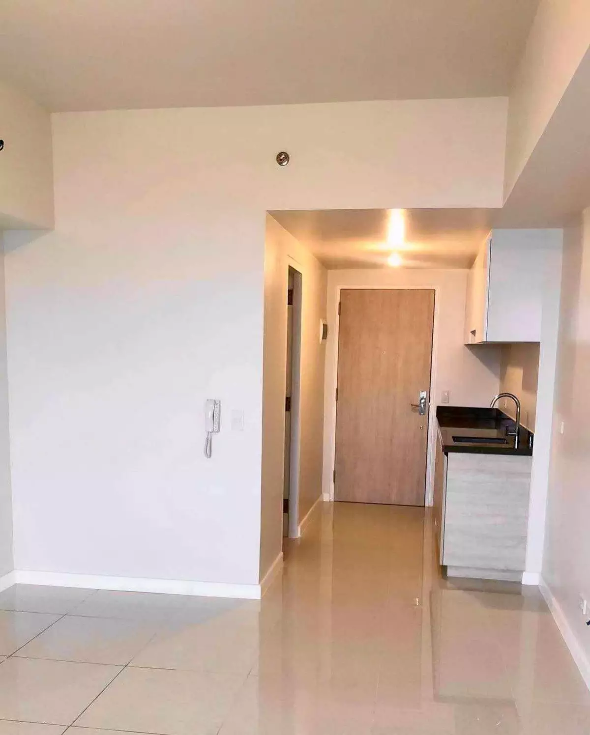 Mandani Bay Suites Studio Unit  For Sale - photo 6