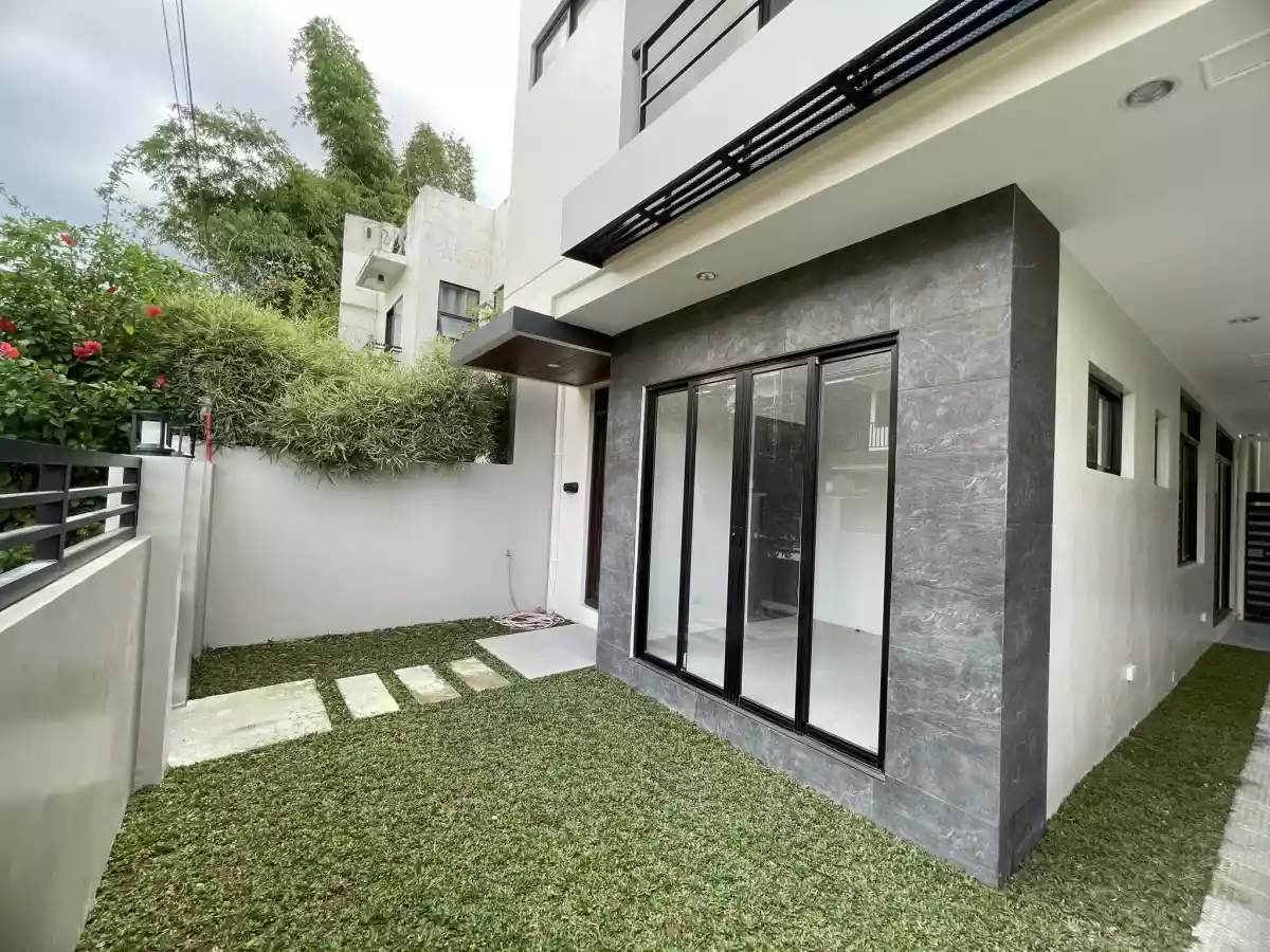 House and Lot for Sale — House and Lot in Upper Bacayan, Cebu City, Cebu — Photo 7