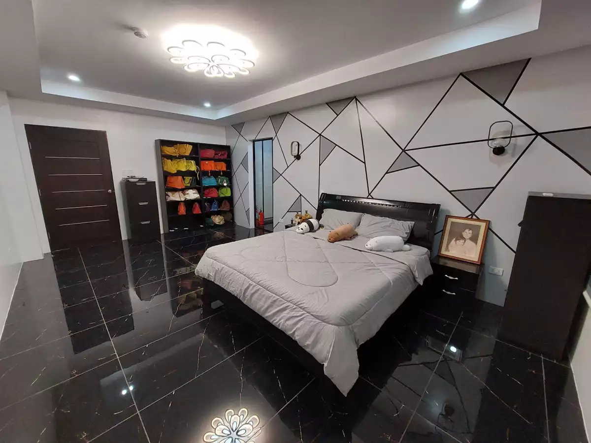 Modern Houss and Lot — House and Lot in Apas, Cebu City, Cebu — Photo 6