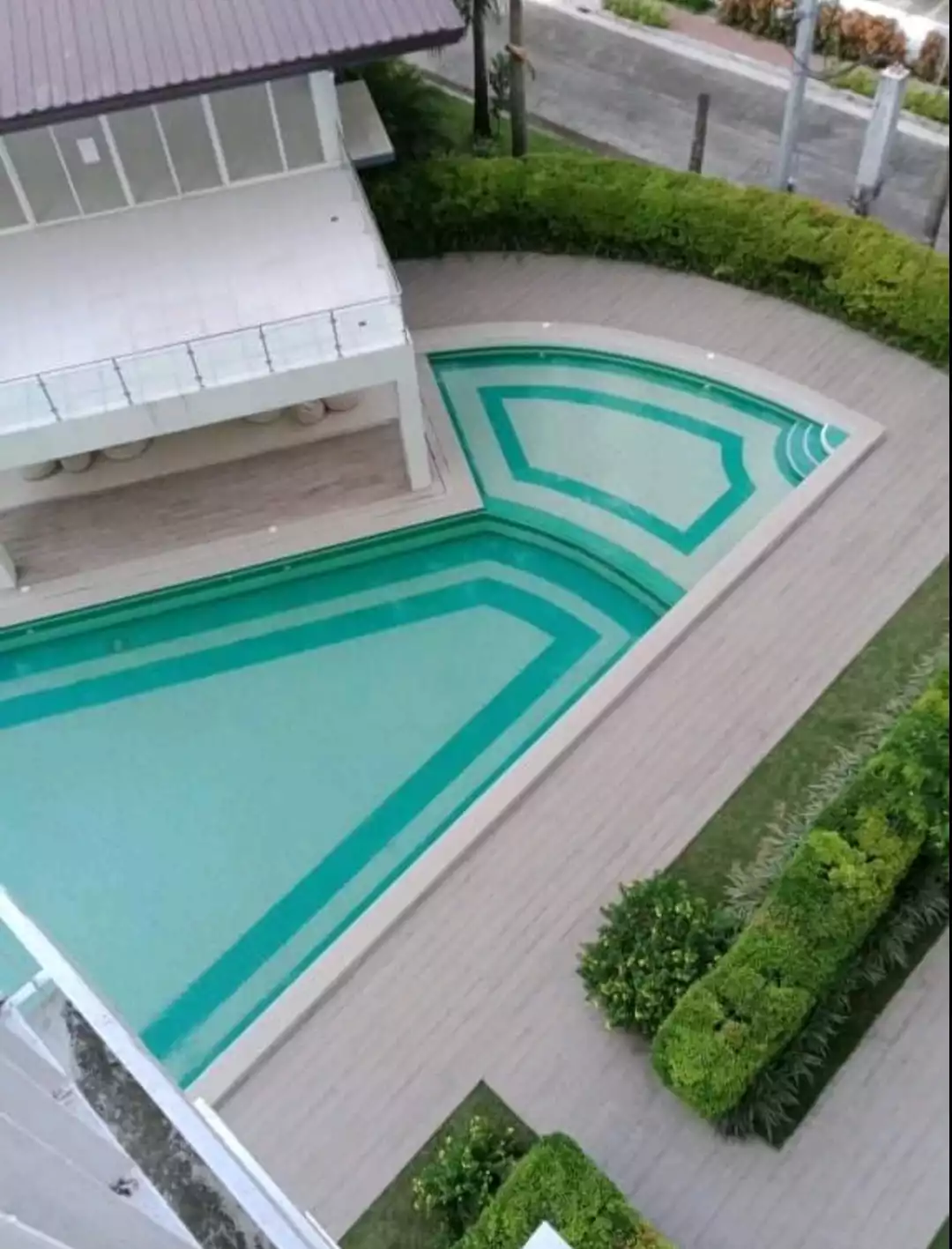 For ASSUME Studio with Balcony in Lahug — Studio in Salinas Drive Extension, Cebu City, Philippines — Photo 5