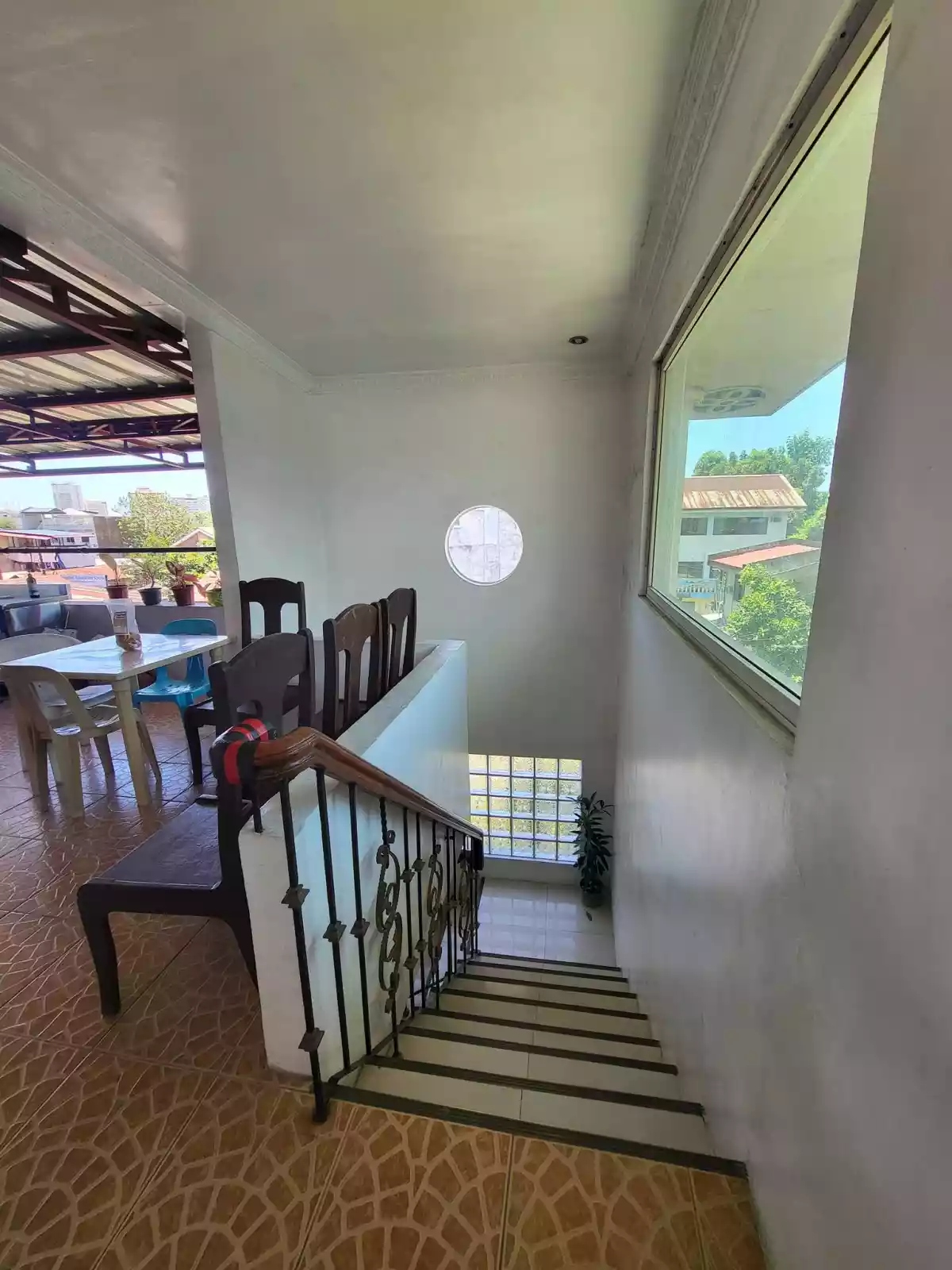 HOUSE & LOT FOR SALE- HIPODROMO — House and Lot in Cebu City, Cebu, Philippines — Photo 3