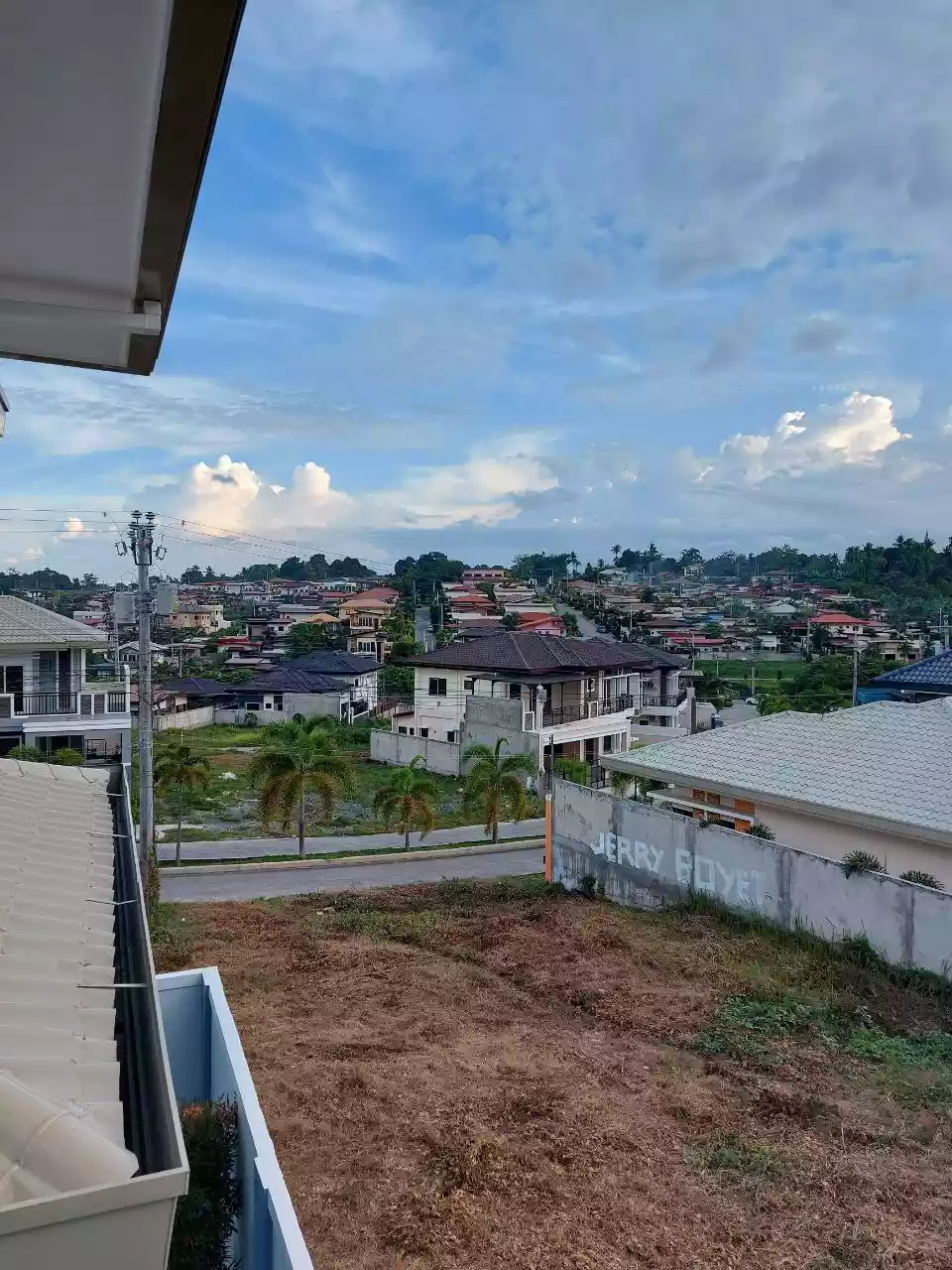 Model House 272- Ilumina Estate Phase 2 — House and Lot in Communal Road, Buhangin, Davao City — Photo 6