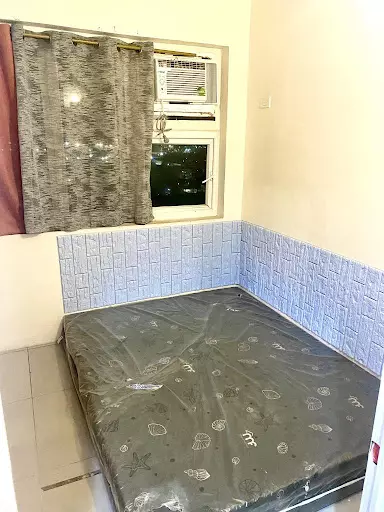 Semi Furnished Studio Unit for Assume or Rent — Studio in Pres. Laurel Street, Cebu City, Cebu — Photo 2