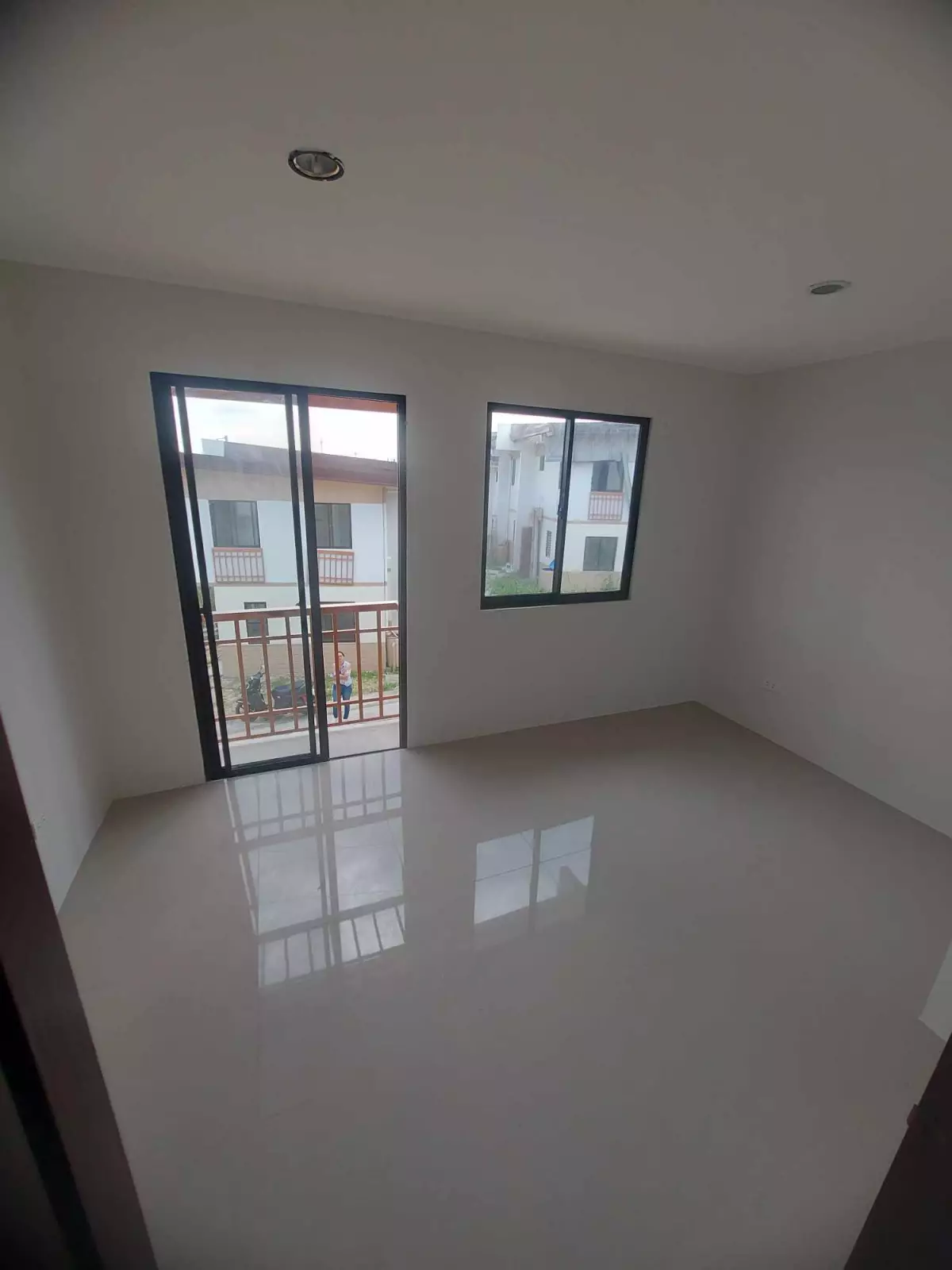Casa Mira South — Townhouse in City of Naga, Cebu, Philippines — Photo 5