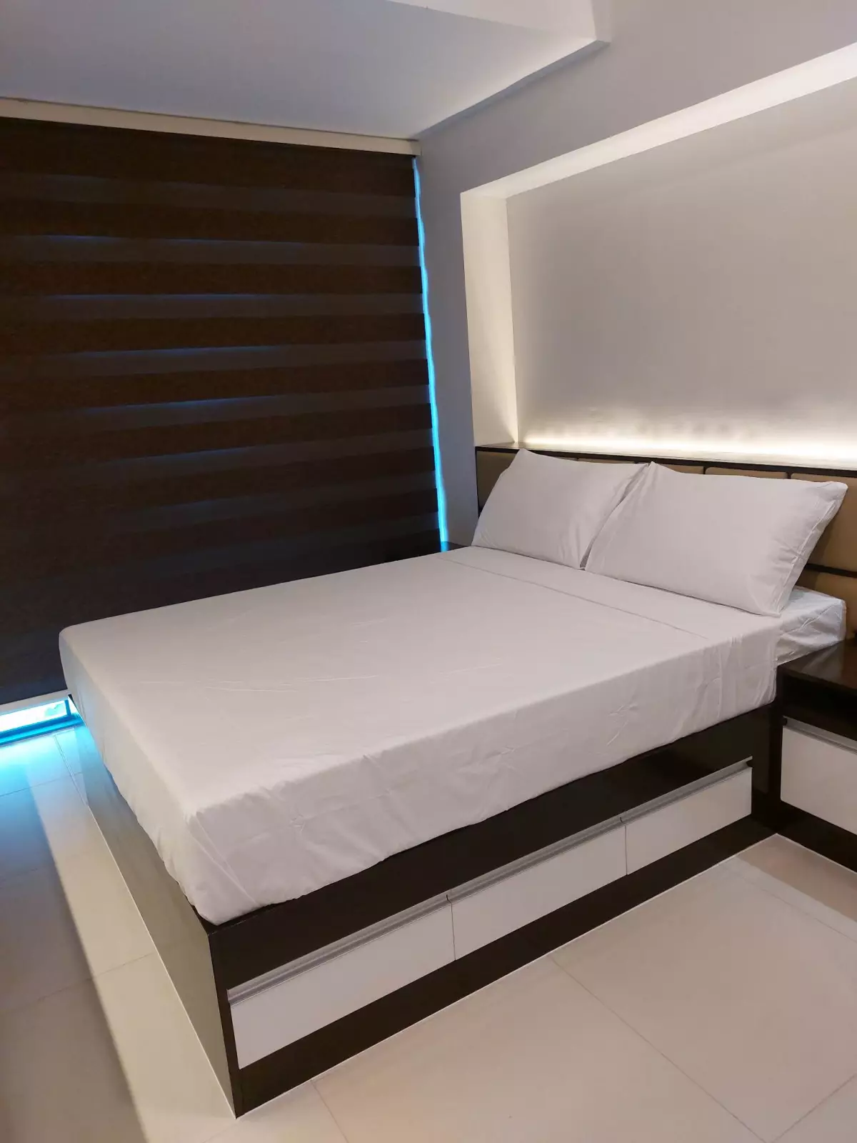 Open photo 16 of 16 — 38 PARK STUDIO UNIT FOR RENT