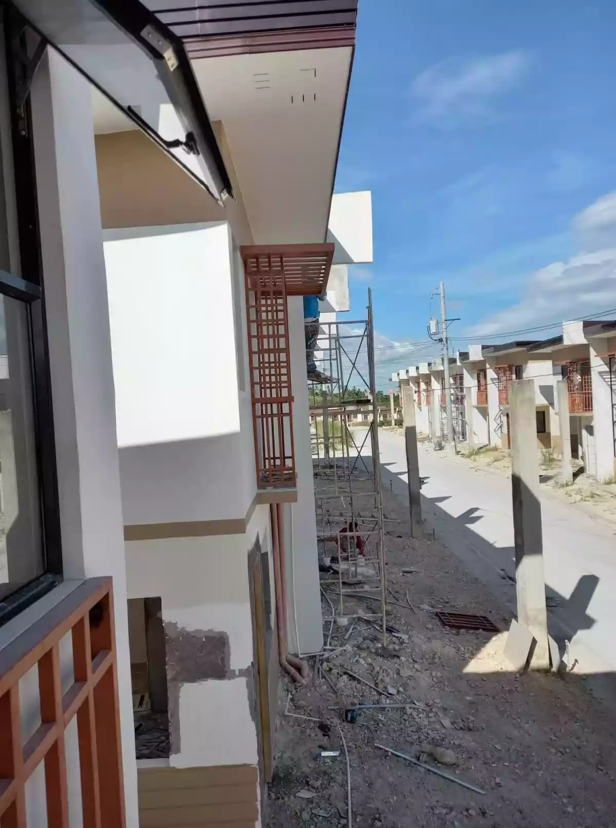 350K Assumption Casa Mira South Naga, Townhouse End Unit - photo 6