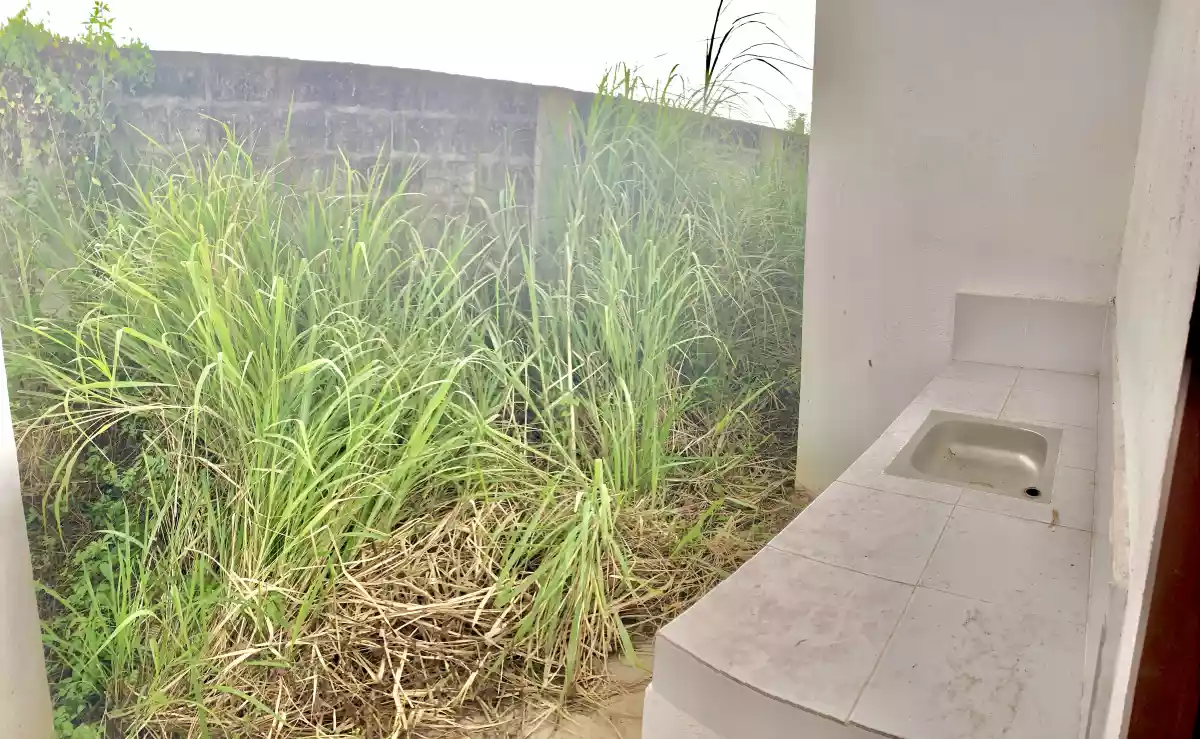 House and Lot for Sale in East Villas Subdivision — House and Lot in Bacolod, Negros Occidental, Philippines — Photo 7