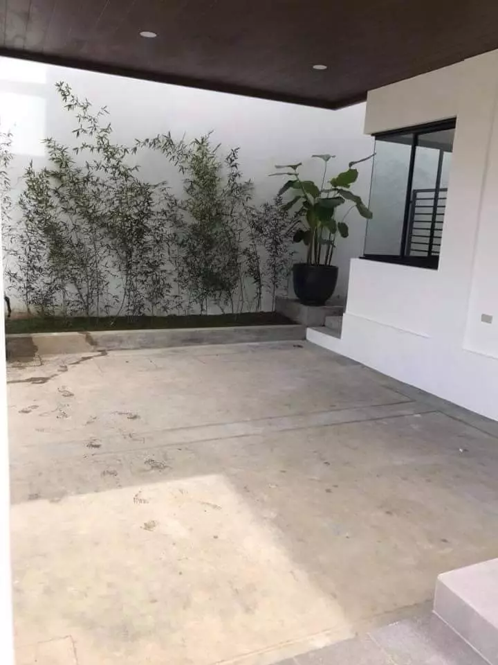 Brandnew 4Br House in Mandaue - photo 2