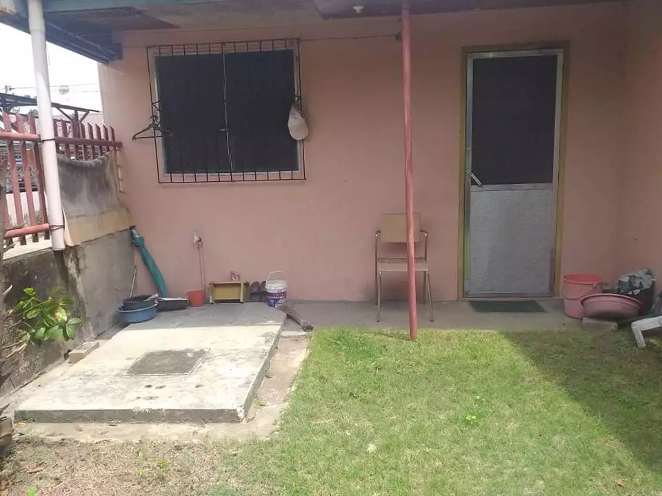 House and Lot for Sale - photo 4
