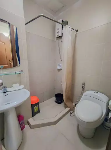 FOR RENT 1BR FURNISHED UNIT at Ridgewood Towers — 1 Bedroom in Carlos P. Garcia Avenue, Taguig, Metro Manila — Photo 7