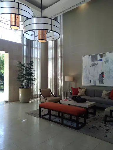 1 Bedroom with balcony for rent in 32Sanson