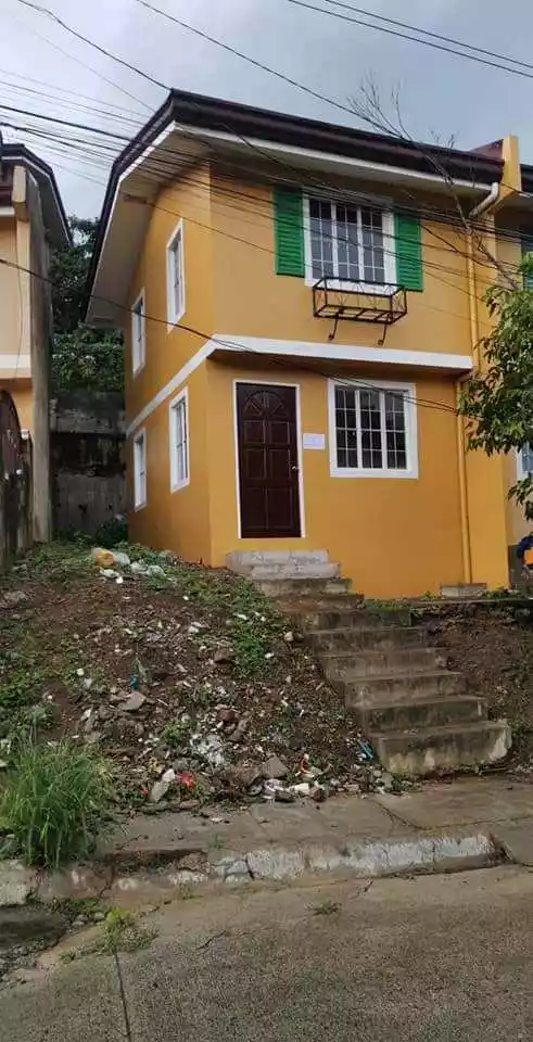 BARE HOUSE 2 BEDROOMS  FOR SALE